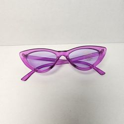 NEW Purple Cat-Eye Sunglasses - Fashionable Women's Accessories