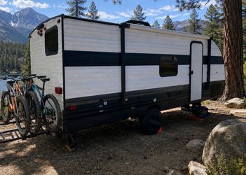 2023 Forest River Wildwood X-lite Travel Trailer