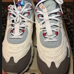 Travis Scott 270s Size 13
