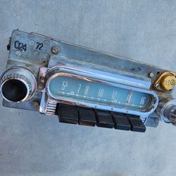 OEM 1960 Ford Galaxie Dash Push Button AM Radio Original Car FOMOCO