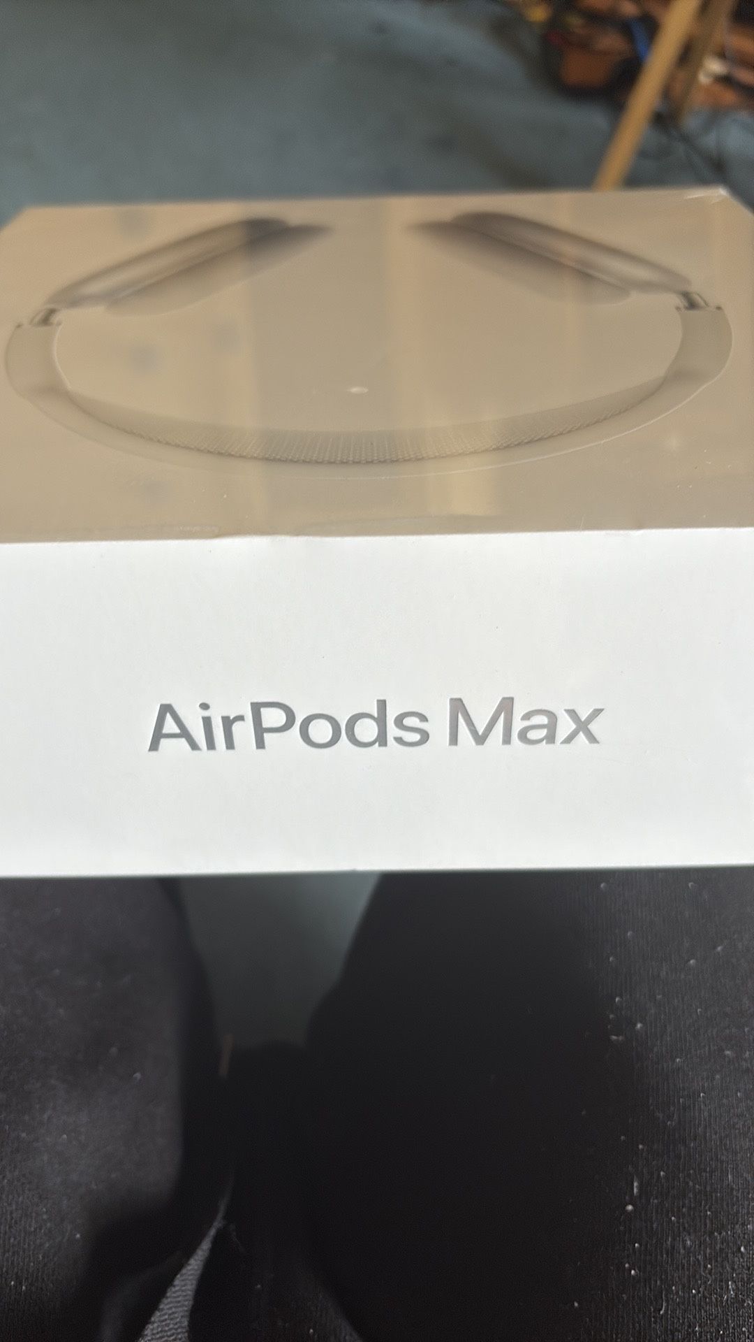 Silver And White AirPod Max