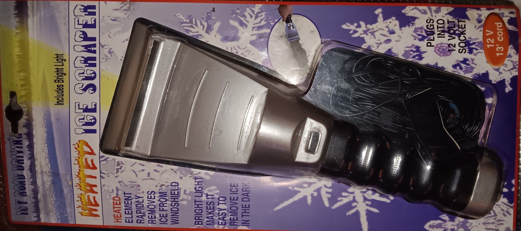 HEATED ICE SCRAPER BRAND NEW