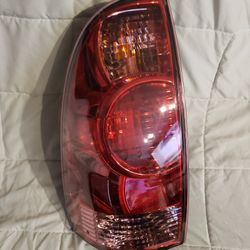 Toyota Tacoma Left  Tail Light