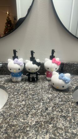 Hello Kitty Soap Holders