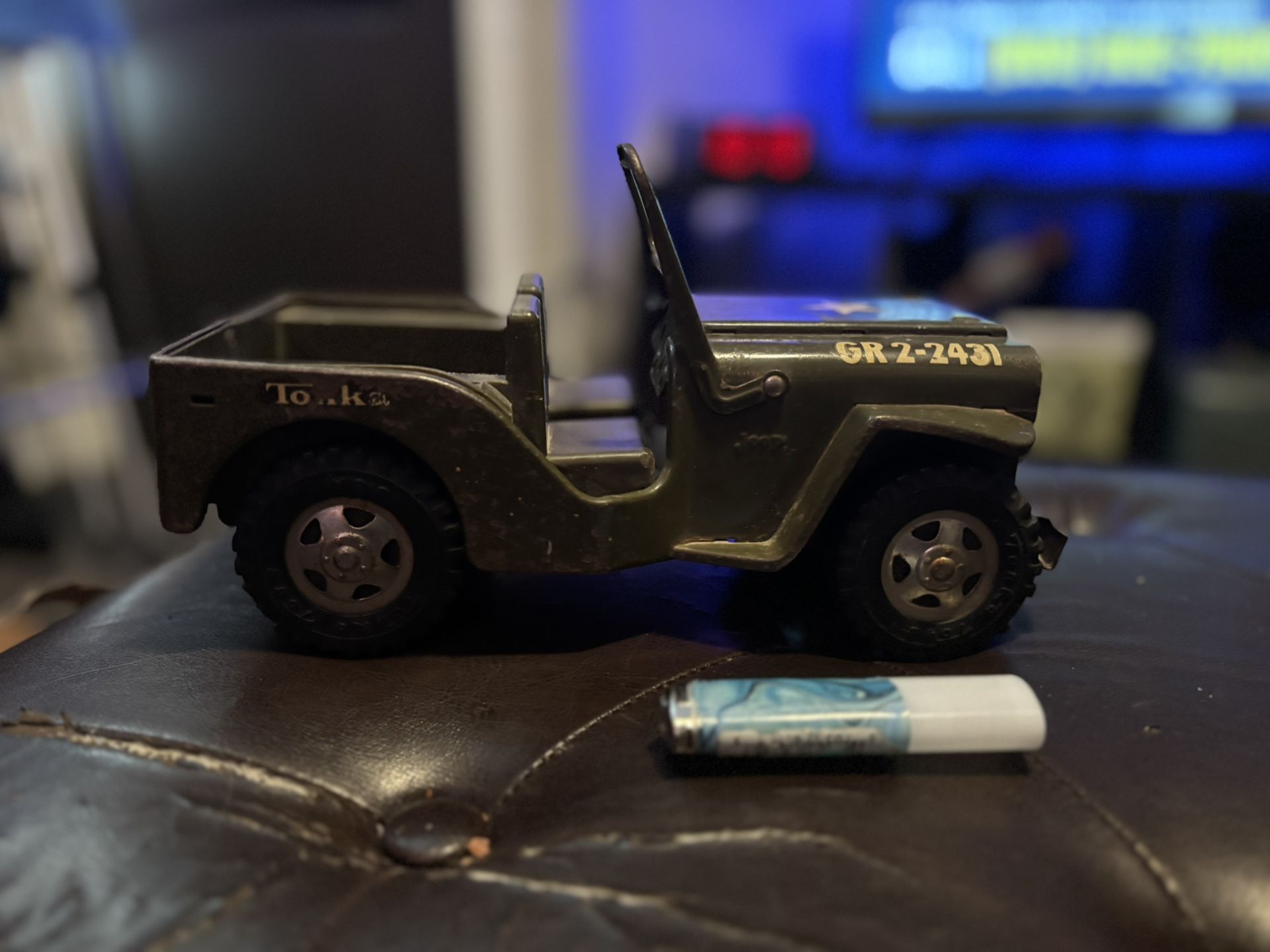 1960s era Tonka tin truck