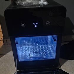 Ice Maker 