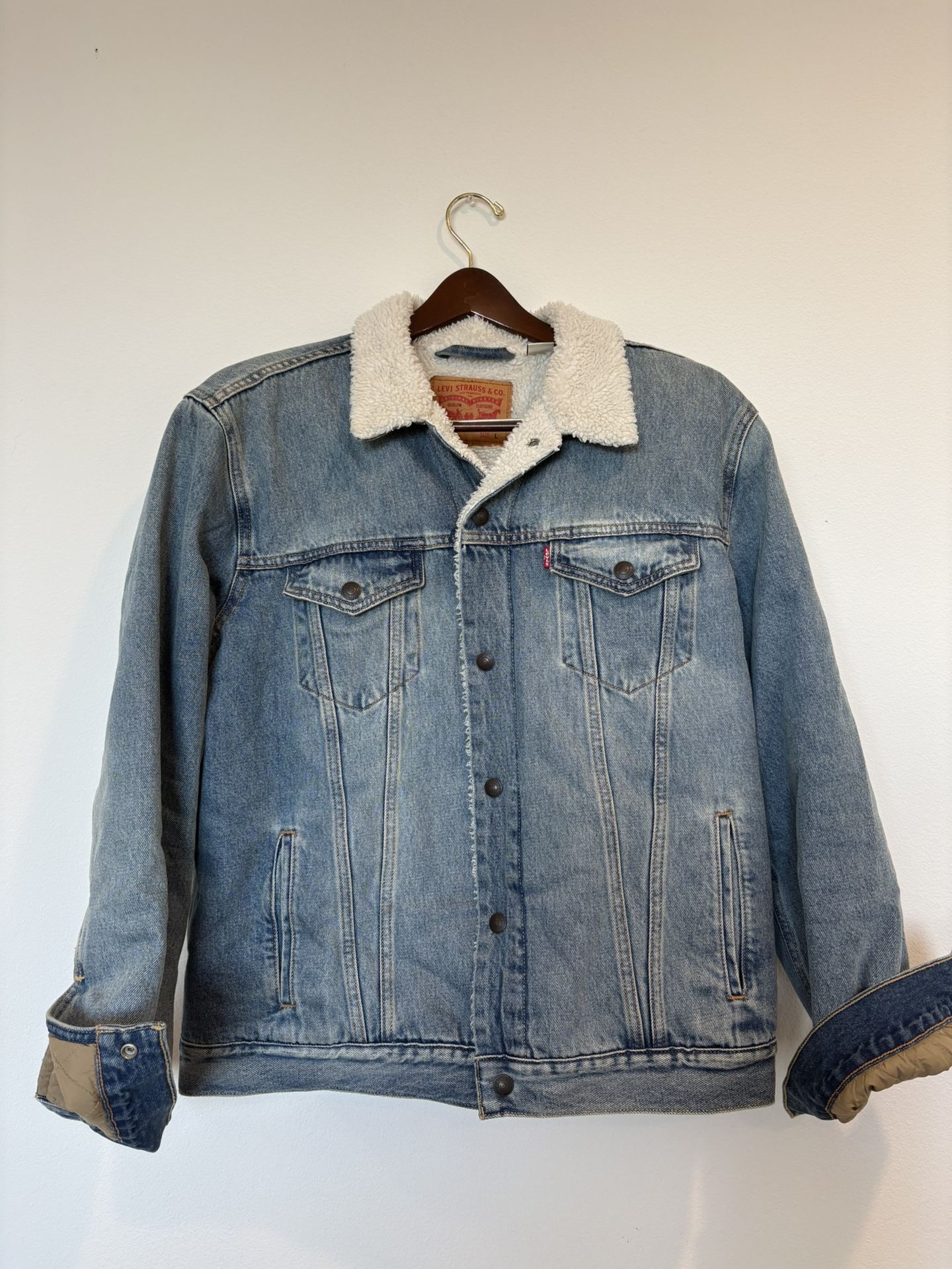 Levi’s Sherpa Trucker Jacket 