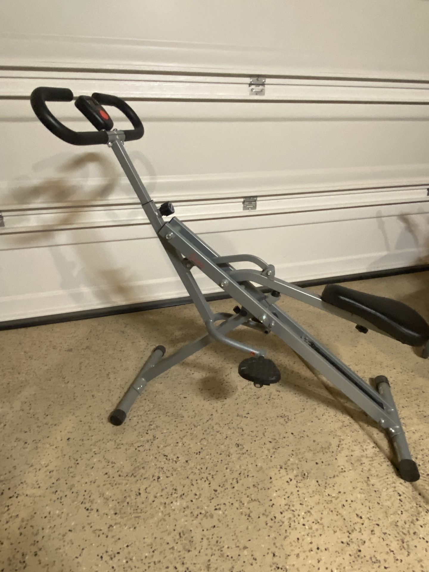 Ladies Squat Machine