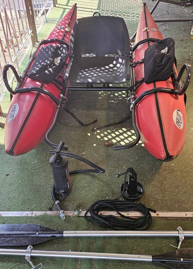 FishCat Pontoon-$450