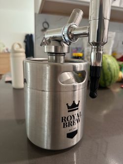 Nitro cold brew coffee maker