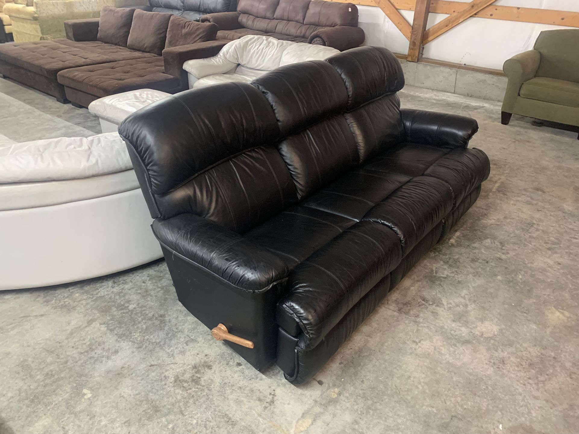Black Leather Recliner Couch “WE DELIVER”