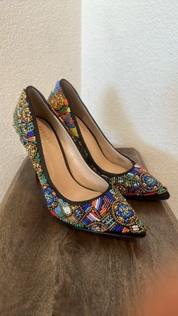 Nicole Miller Artelier Maxwell Hand Beaded  Heel Pumps Size 8M