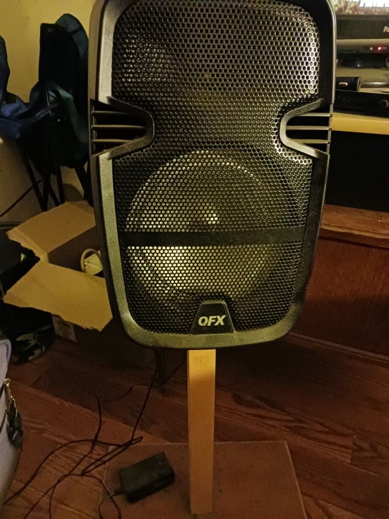 Qfx Speaker