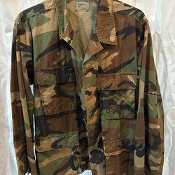 US military Camouflage Jacket Size Small – Med.
