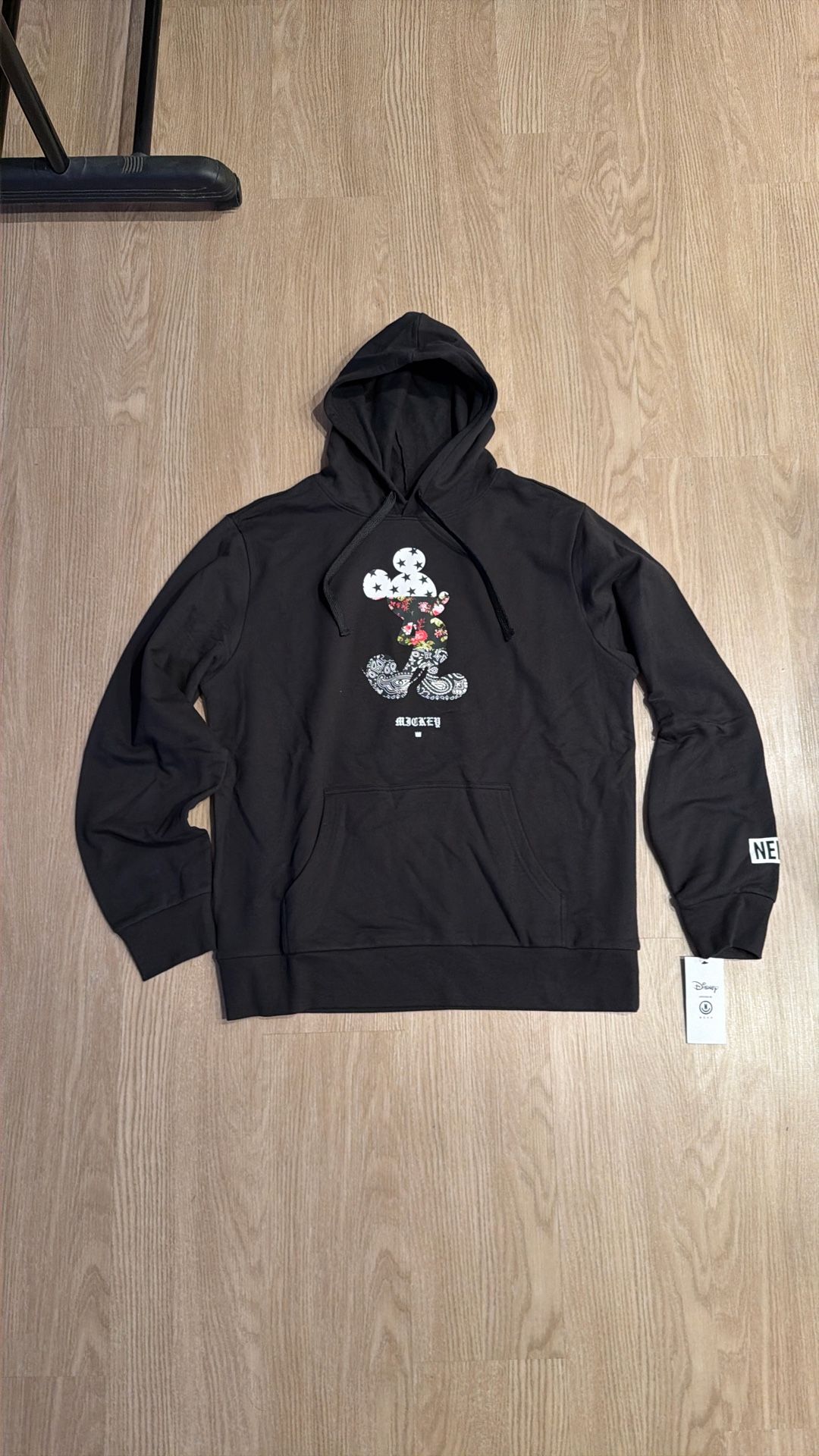 Size Large - Disney Neff Streetwear Mickey Mouse Black Hoodie - Skateboarding Hype Supreme Style