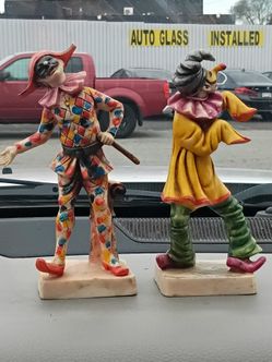 Collectible figurines from Italy in great shape $140