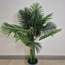 *** NEW LOW PRICE *** 5ft Faux Golden Cane Palm in a 12in Blue Circle Planter @ Lasting Creations