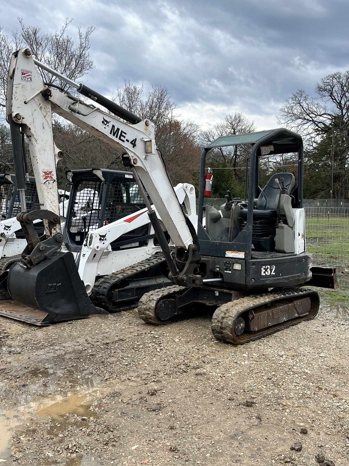 Excavator Bobcat E 32 R.E.N.T