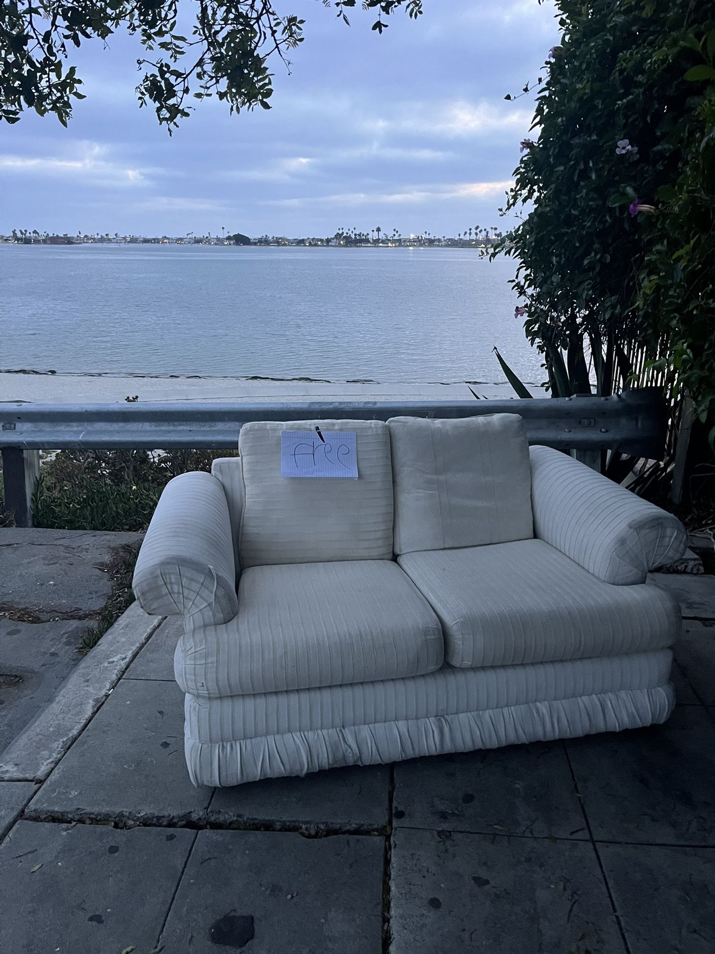 FREE Sofa Couch