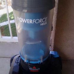 BISSELL POWERFORCE Helix Upright Vacuum Cleaner 