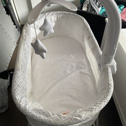 Baby Crib 