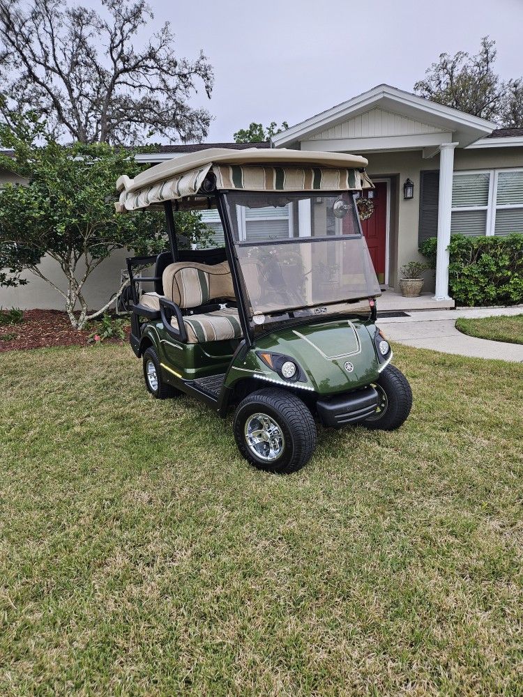 2009 Yamaha Gas Golf Cart