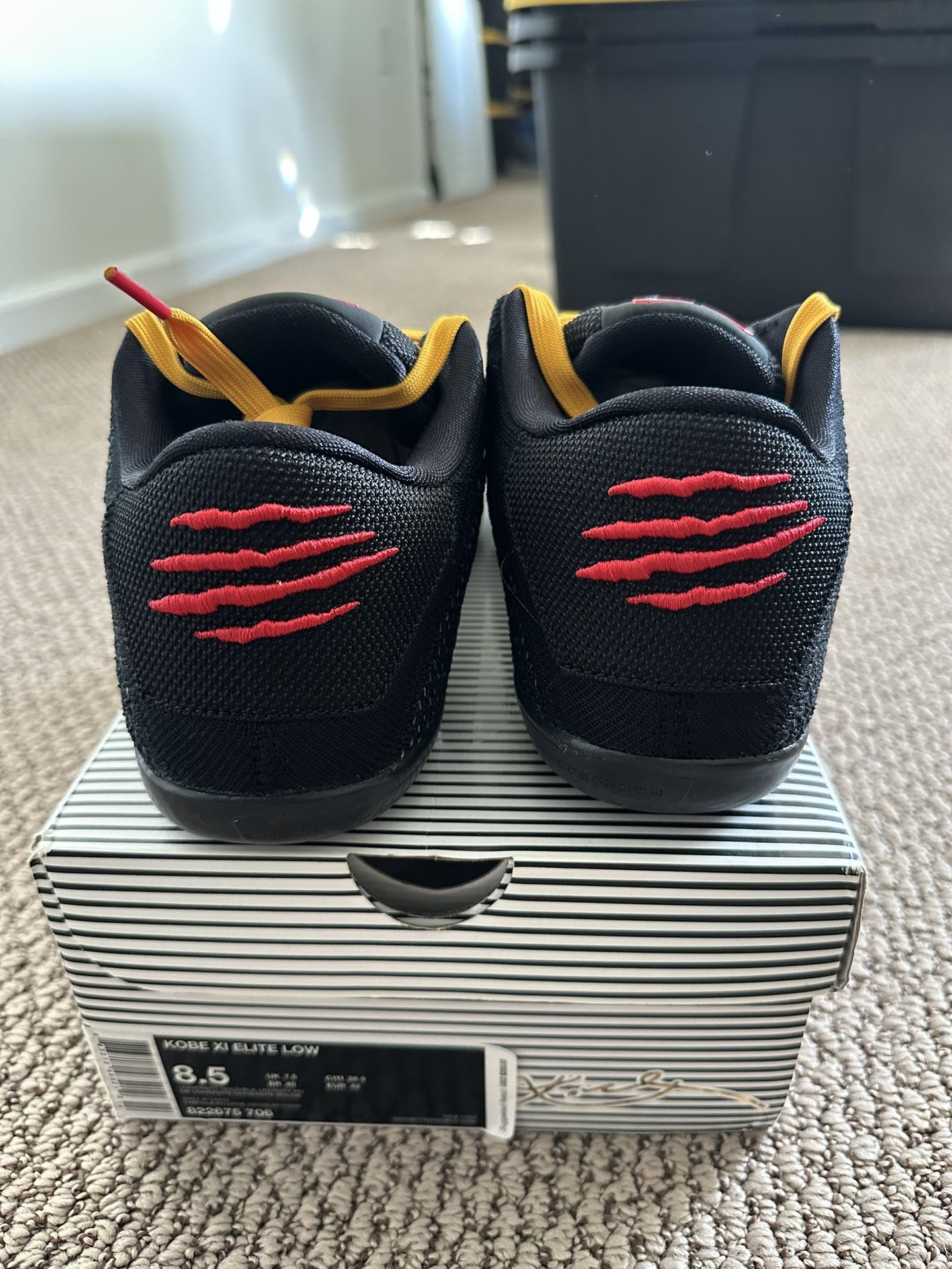 Brand New Nike Kobe 11 Elite Low Bruce Lee Size 8.5