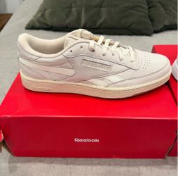 Men’s running shoe size 12 NEW