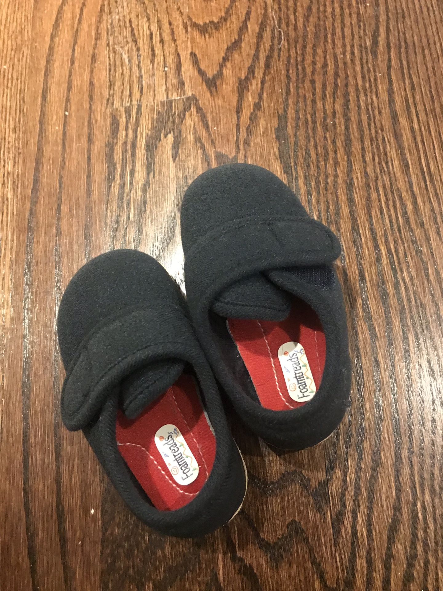 Toddler size 6 slippers