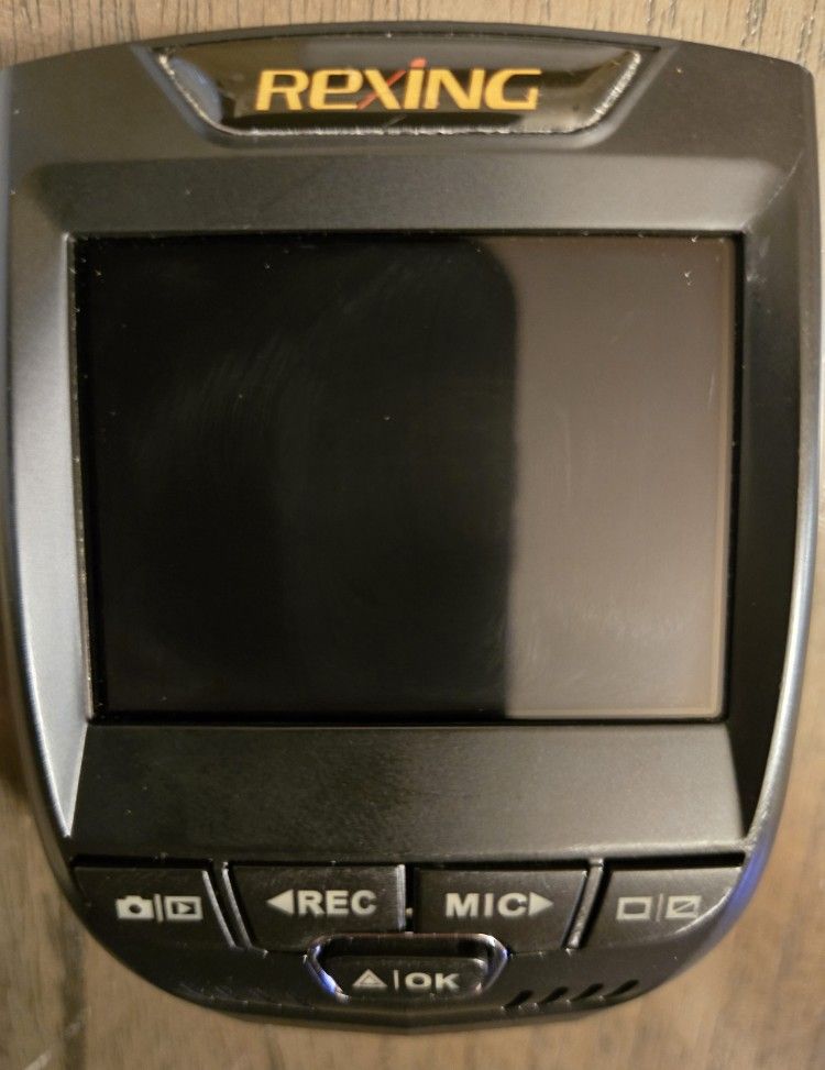 Rexing V1 Car Dash Cam 2.4LCD