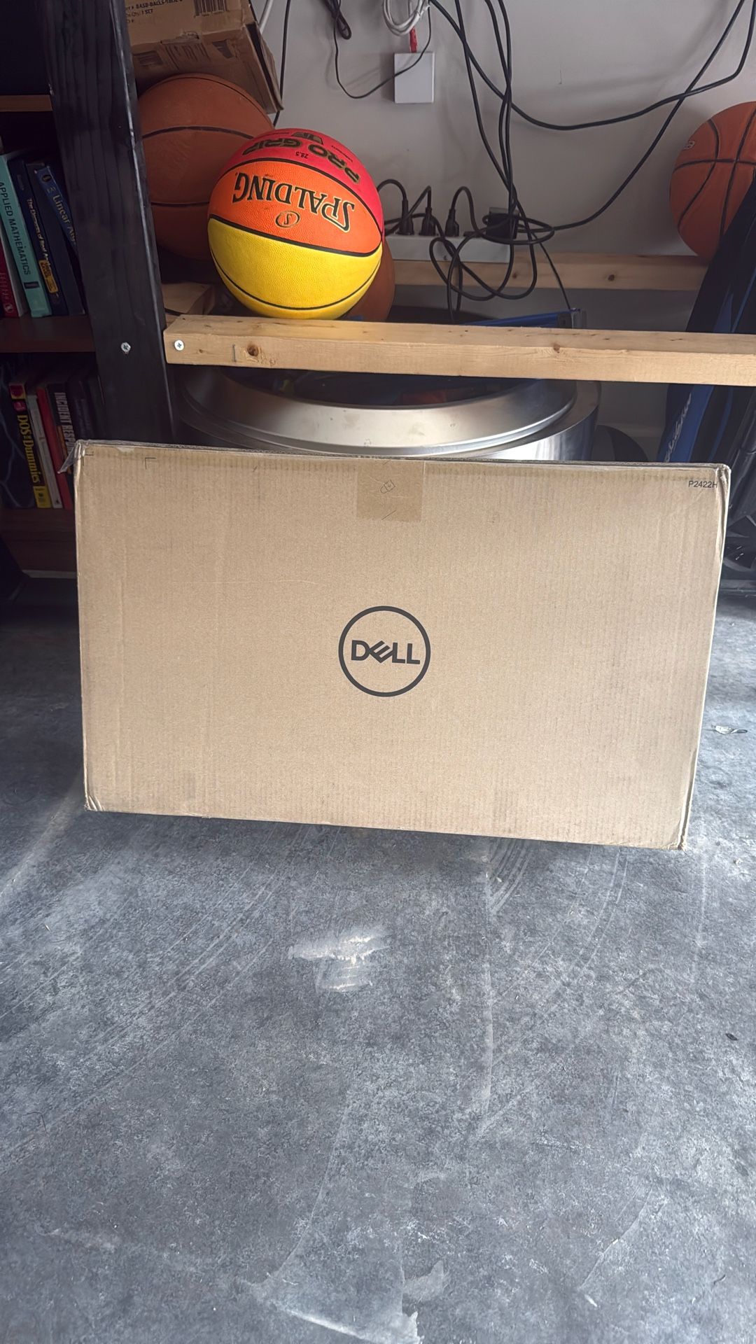 Dell P2422H Monitor