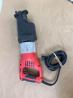 Good working Sawzall Milwaukee 6538-21 wired reciprocating saw (tested, no case, no blade)