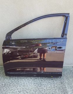 2017-2024 CADILLAC XT5 FRONT LEFT DRIVER DOOR SHELL 