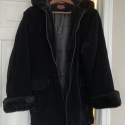 Woman’s Coat Large