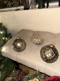set of 3 christmas ornaments