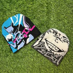 2 Skull Caps