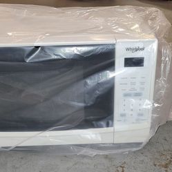 .7 Cu Ft Whirpool Microwave 