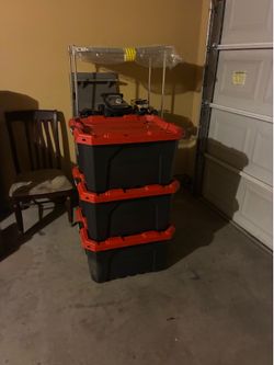 Heavy duty containers