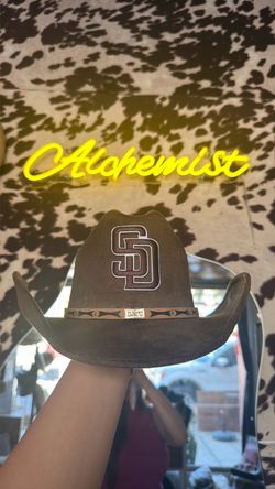 Cowboy hat