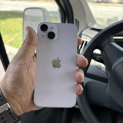 iPhone 14