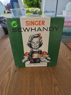 1950s Singer Sewhandy complete set