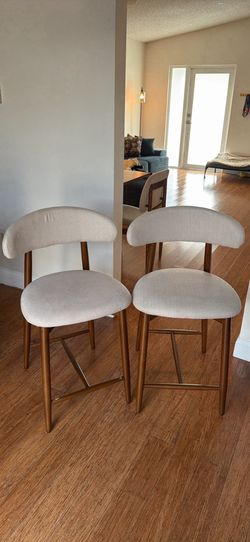 ✨ Modern Upholstered Counter Height Bar Stools – Set of 2 – $100