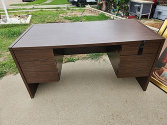 Computer Desk