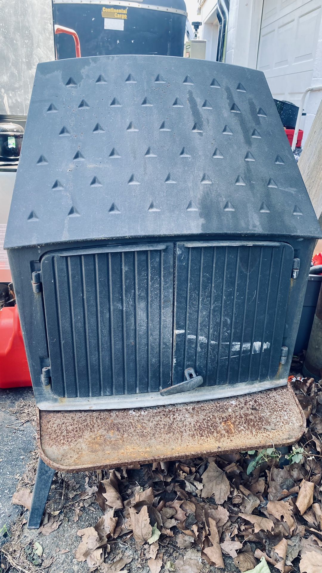 Wood Burning Stove With Chimney
