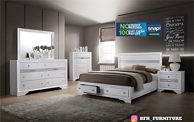 4pcs Queen Size Bedroom Set w. Mattress Included