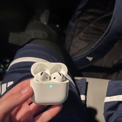 Air Pods 4th Gen