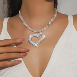 Lovely Blingy Heart Necklace Silver Tone