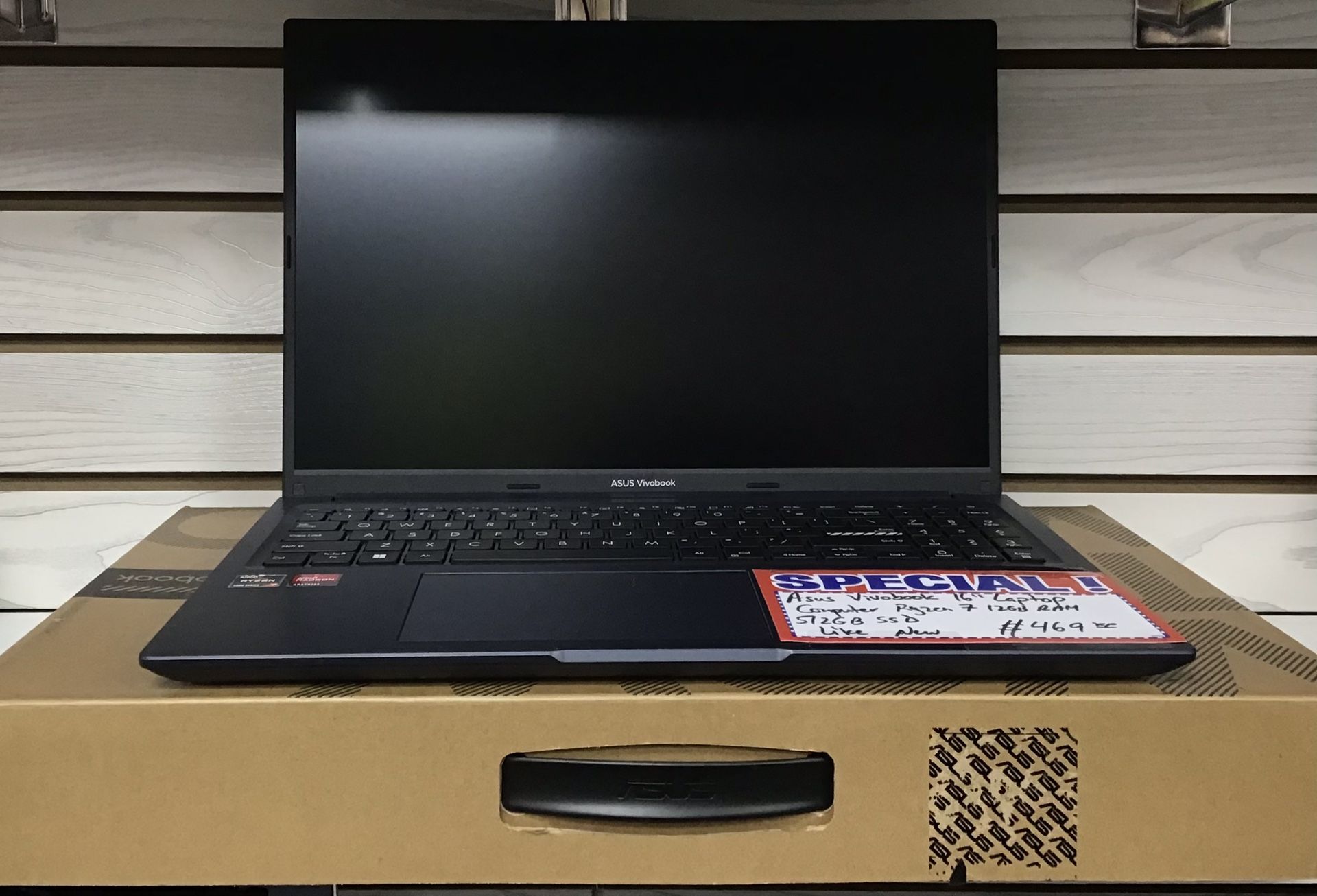 Asus Vivobook 16” Laptop Computer Ryzen 7 12GB RAM 512GB SSD Like New