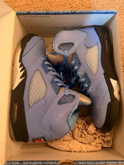 Jordan 5 UNC
