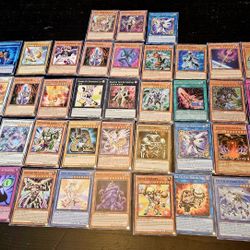 Yu-Gi-Oh! Card Lot (550-600 Cards) in Gold Sarcophagus Tin